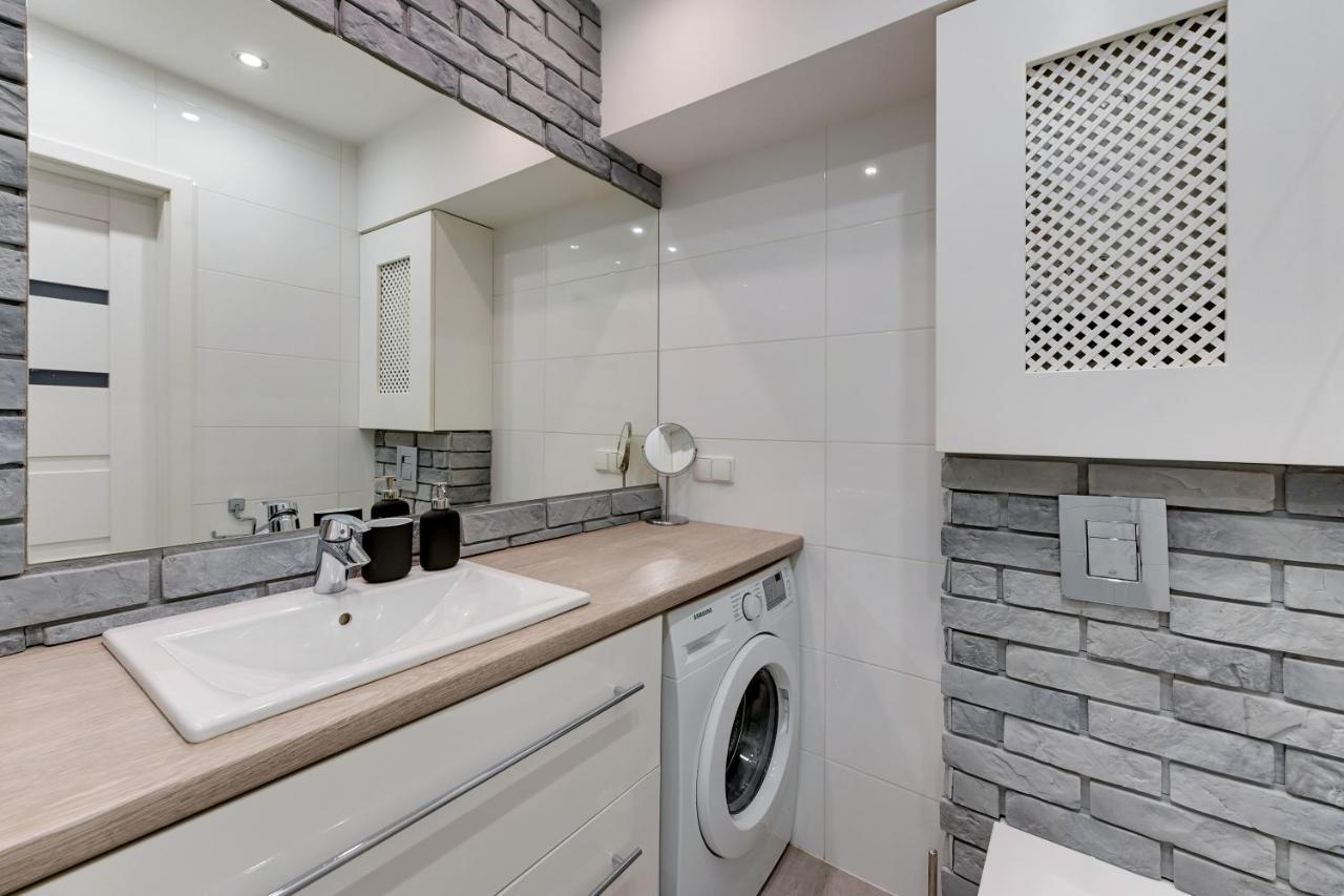 Comfort Apartments Old Town Grobla Гданск Екстериор снимка